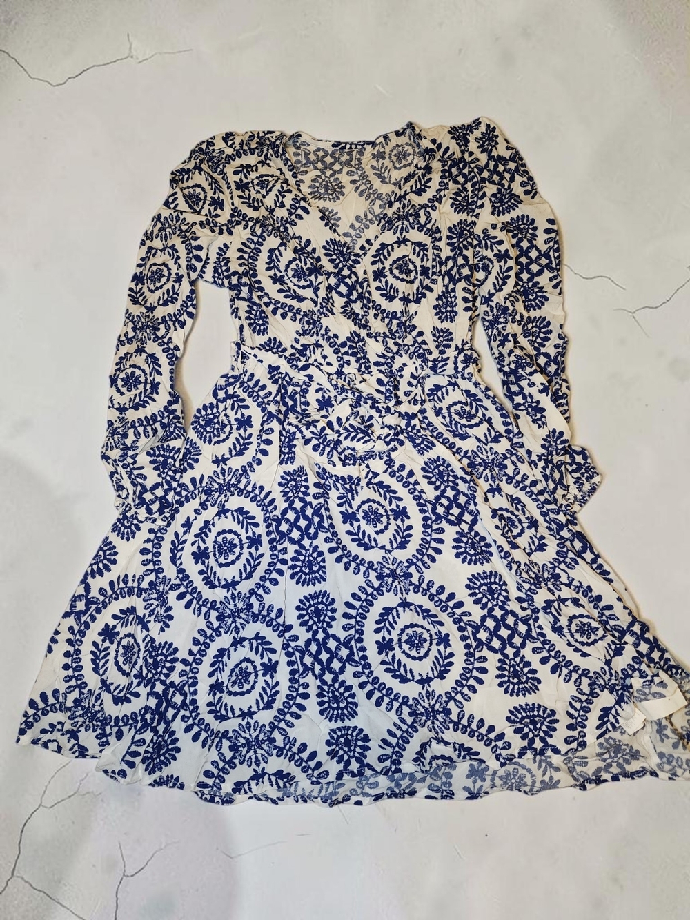 Cupshe Blue Ornate Puff Sleeve Mini Dress